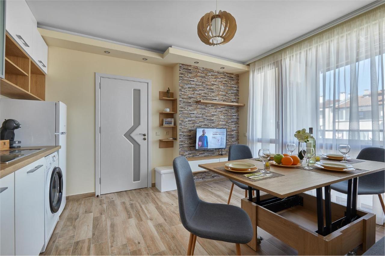 Romance Apartament & Free Parking Burgas Exterior foto
